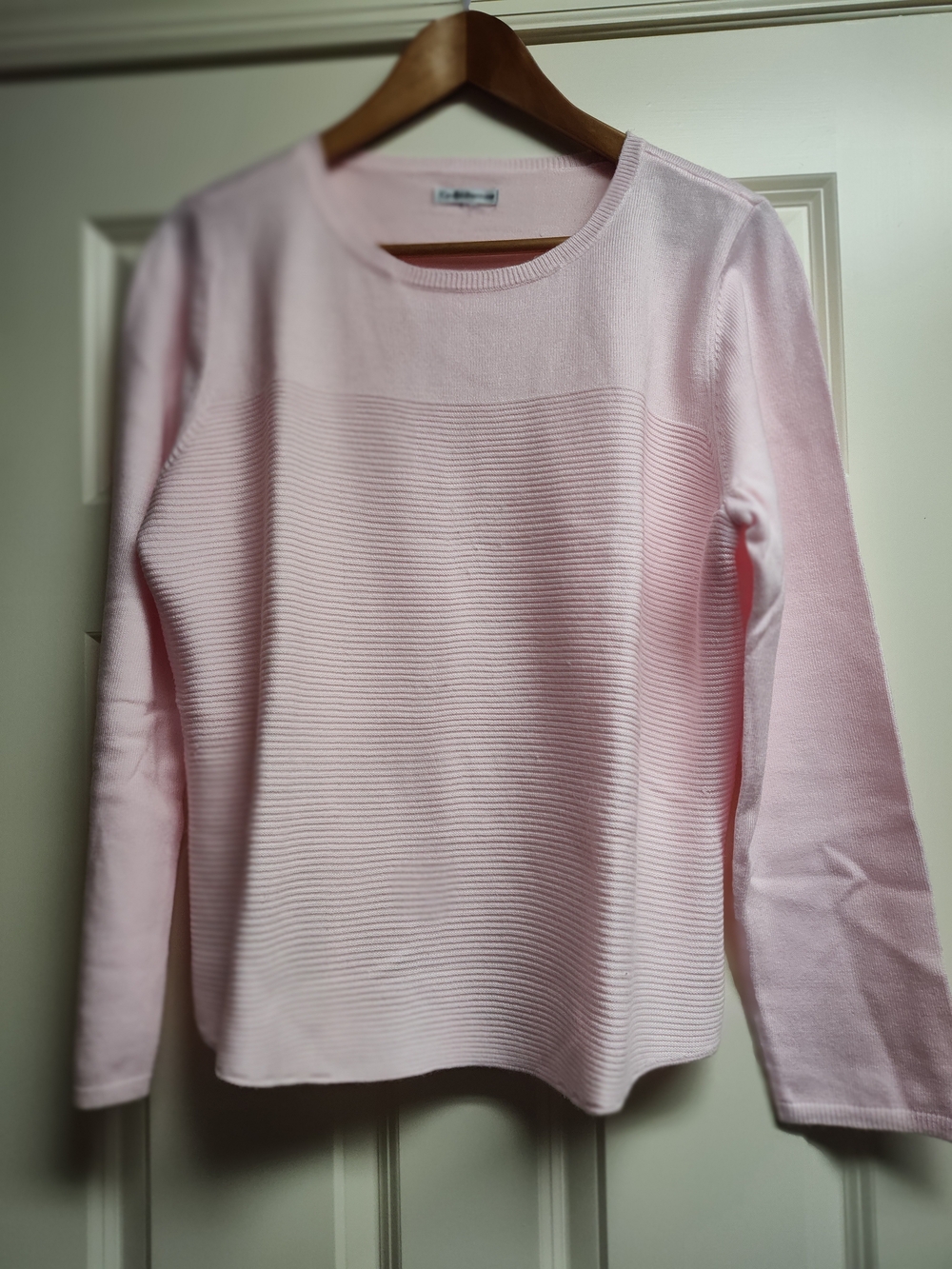 Classic Crewneck Ribbed Knit Top - Light Pink